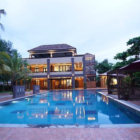Ocean Paradise Resort Ngwesaung Exteriér fotografie